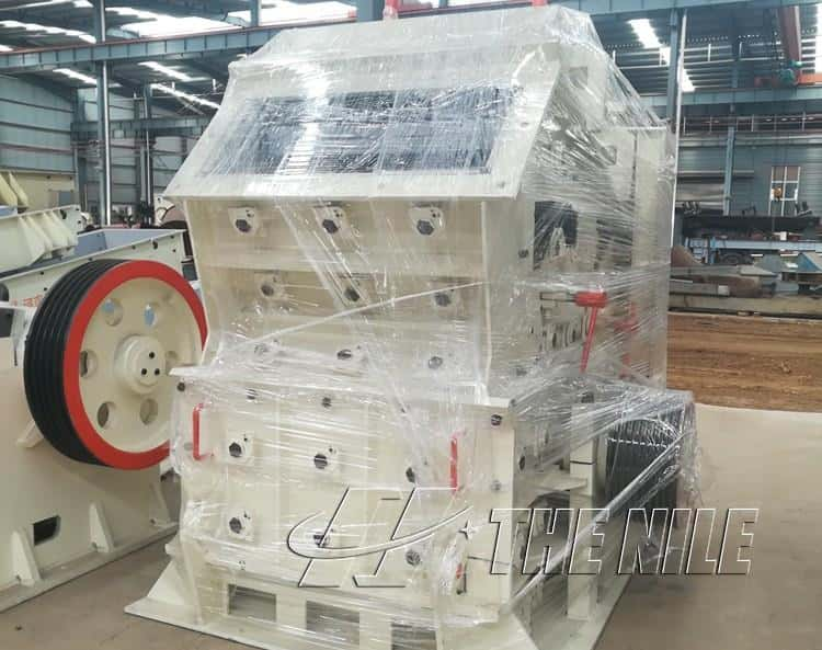 Packing of impact crusher