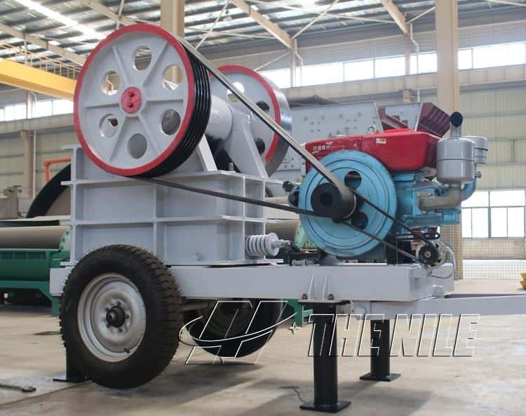 Small Mobile Diesel Engine Jaw Crusher