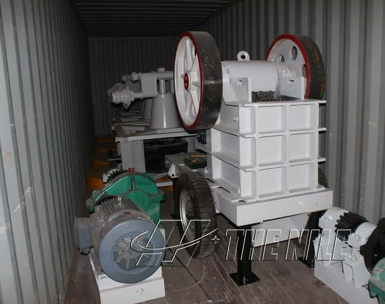 shipping of Small Mobile Diesel Engine Jaw Crusher