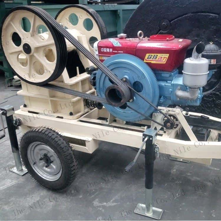 Mini Diesel Engine Jaw Crushers for Gold Mining Machine Supplier