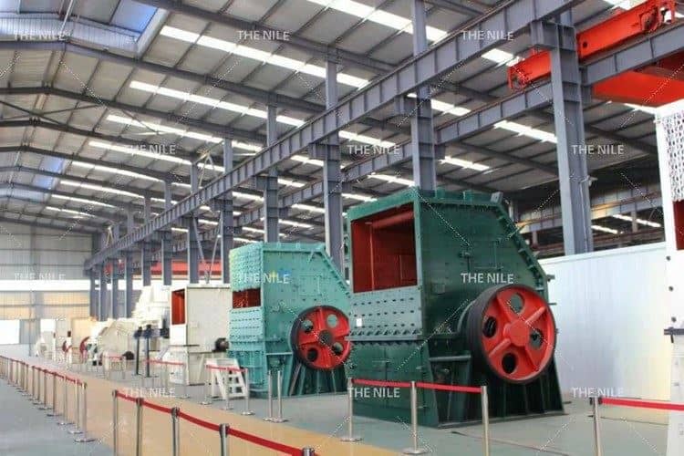 High quality hammer crusher stock in factory